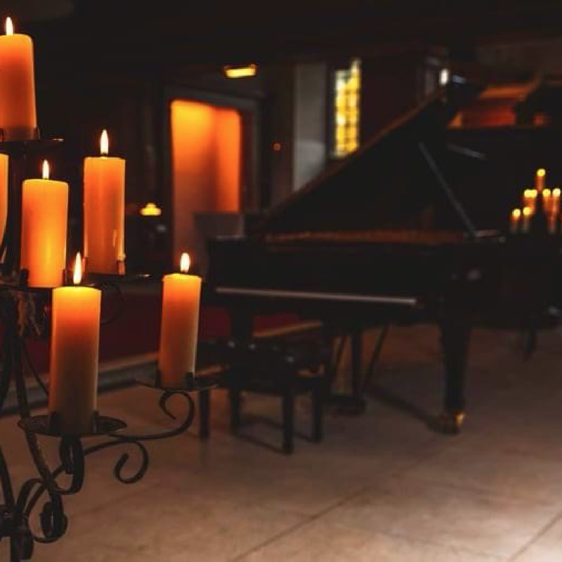 Rhapsody in Blue and Moonlight Sonata by candlelight 2