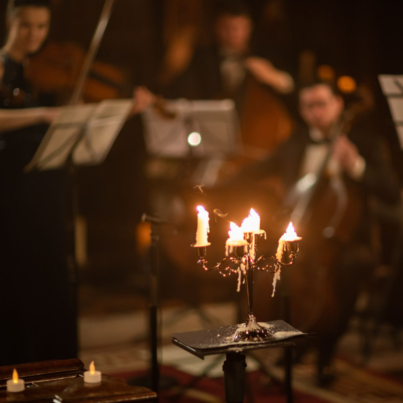 Rhapsody in Blue and Moonlight Sonata by candlelight 3